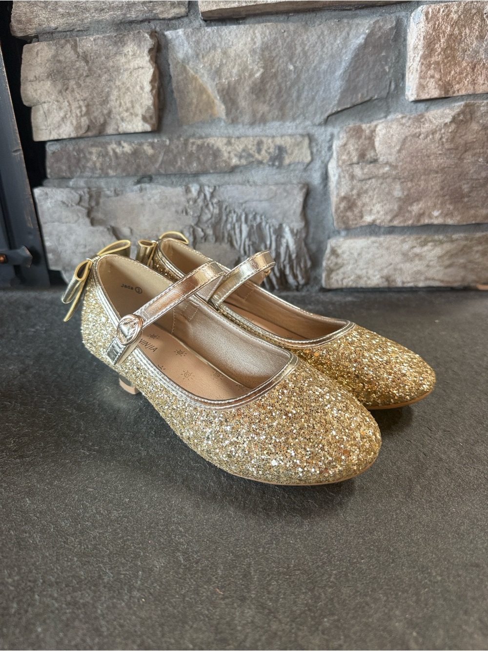 Gold Glitter Mary Jane with Back Bow size 3